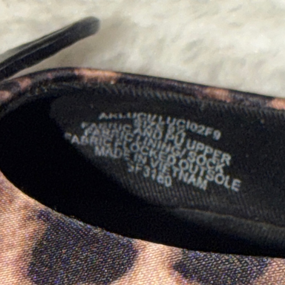 Anne Klein Women's Luci Ballet Flats in Leopard Print - Picture 8 of 8